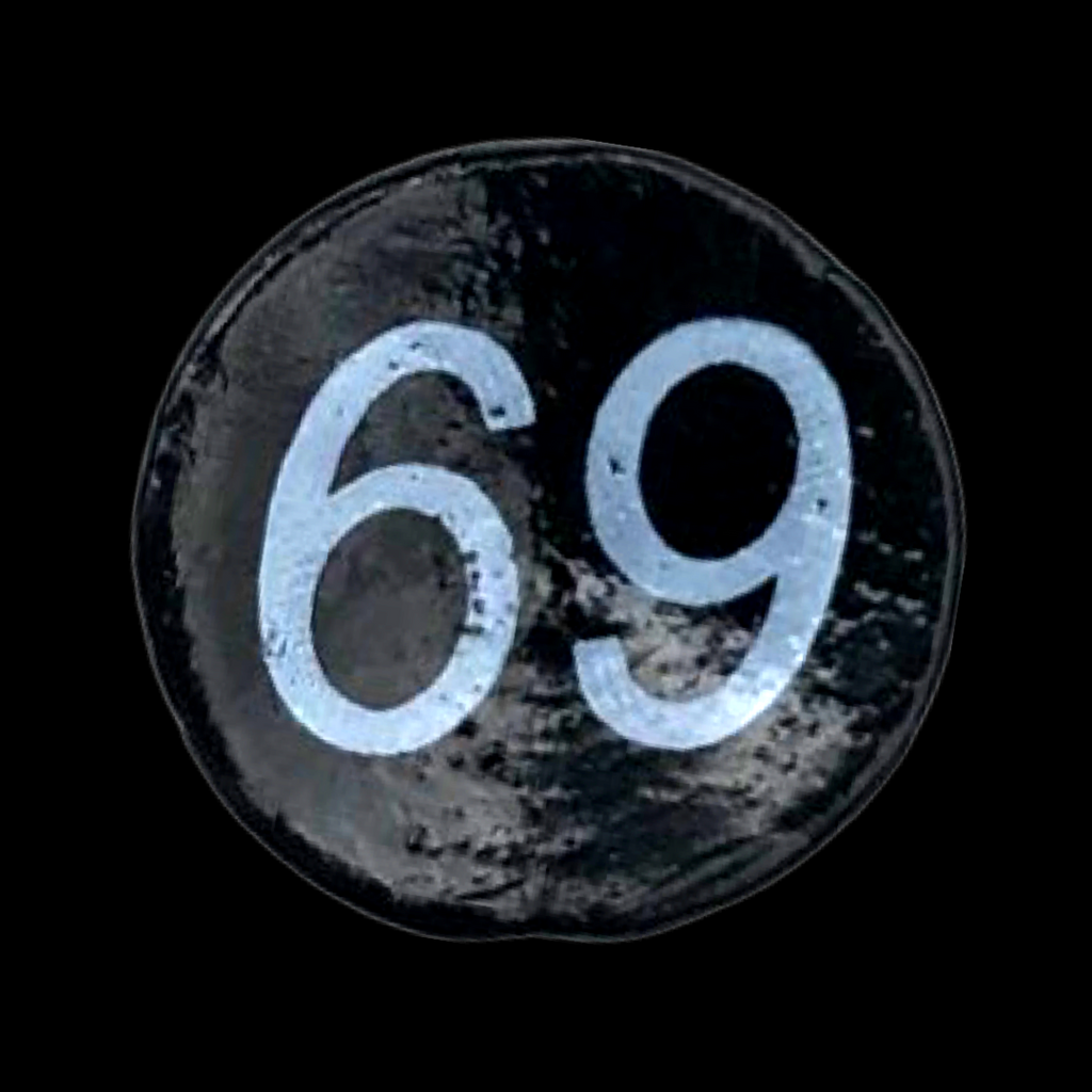 Calamari Snappers™ 3 1/4 “BLACK FRIDAY" Golf Tees